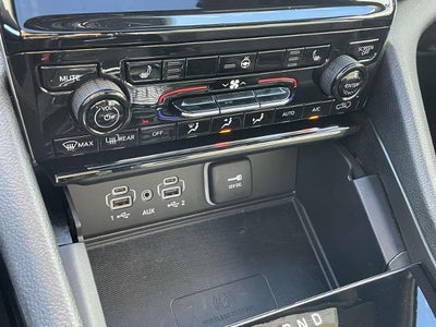 2025 Jeep Grand Cherokee L Laredo 4x4