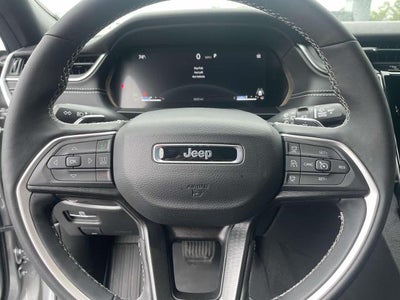 2025 Jeep Grand Cherokee L Laredo 4x4