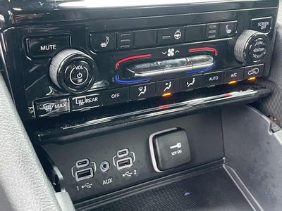 2025 Jeep Grand Cherokee L Laredo 4x4