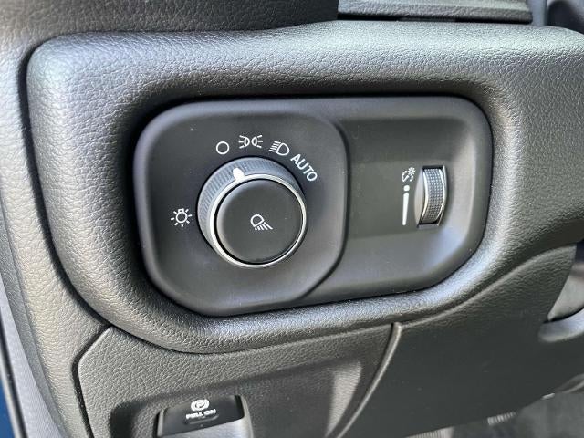 2023 RAM 1500 Big Horn 4x2 Quad Cab 6'4" Box