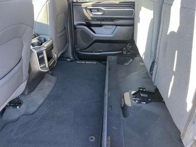 2022 RAM 1500 Big Horn 4x4 Crew Cab 5'7" Box