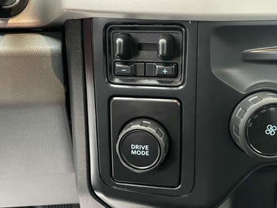 2023 Ford Super Duty F-350 SRW XL 2WD Crew Cab 6.75' Box