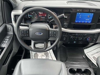 2023 Ford Super Duty F-350 SRW XL 2WD Crew Cab 6.75' Box