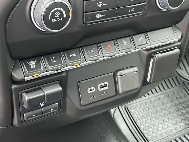 2024 Chevrolet Silverado 3500 HD Crew Cab Standard Box 4-Wheel Drive Work Truck