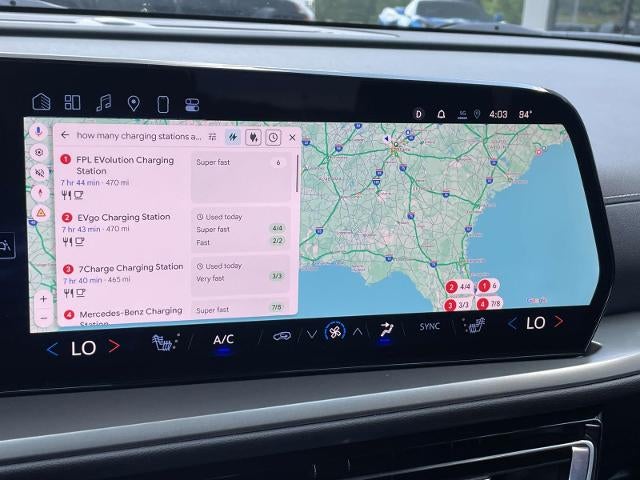 2025 Chevrolet Traverse LT w/1LT