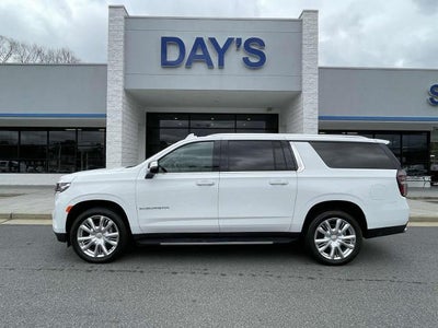 2024 Chevrolet Suburban 2WD Premier