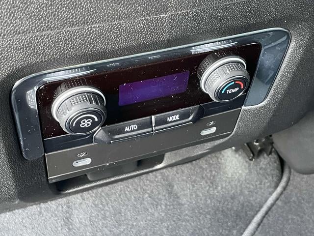 2024 Chevrolet Suburban 4WD LT