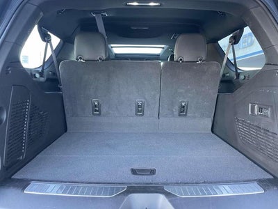 2024 Chevrolet Suburban 4WD RST