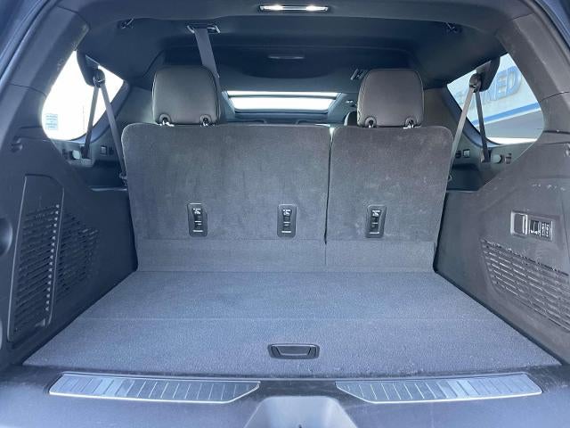 2024 Chevrolet Suburban 4WD RST