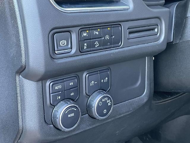 2024 Chevrolet Suburban 4WD Premier