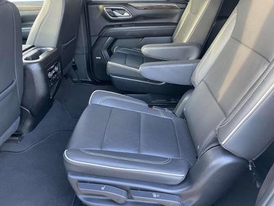 2024 Chevrolet Suburban 4WD Premier