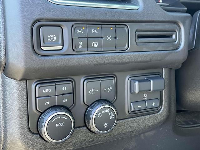 2023 Chevrolet Tahoe 4WD RST