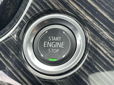 2025 Cadillac XT6 FWD 4dr Premium Luxury