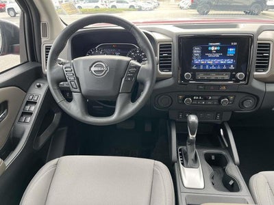 2024 Nissan Frontier Crew Cab 4x2 SV