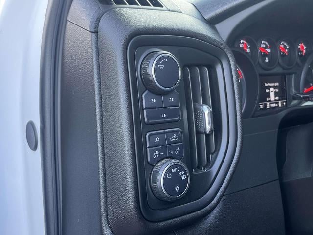 2025 Chevrolet Silverado 2500 HD Crew Cab Standard Box 4-Wheel Drive Custom