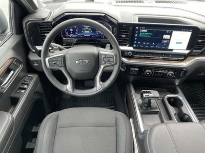 2025 Chevrolet Silverado 1500 Crew Cab Short Box 2-Wheel Drive RST