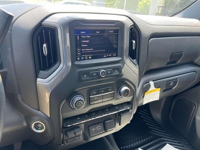 2024 Chevrolet Silverado 1500 Crew Cab Short Box 4-Wheel Drive Custom Trail Boss