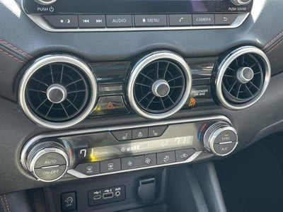 2024 Nissan Sentra SR CVT