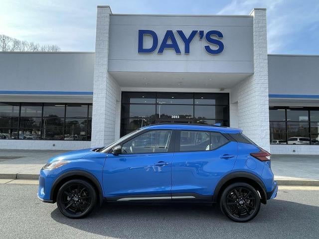 2023 Nissan Kicks SR FWD