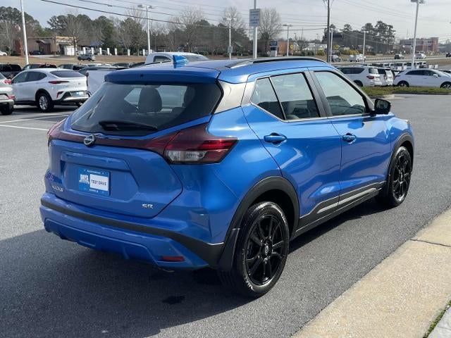 2023 Nissan Kicks SR FWD
