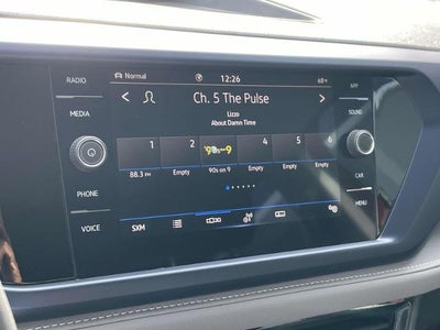 2024 Volkswagen Taos SE 4MOTION