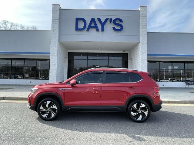 2024 Volkswagen Taos SE 4MOTION