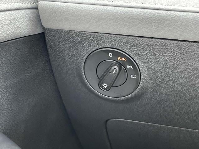 2024 Volkswagen Taos SE 4MOTION