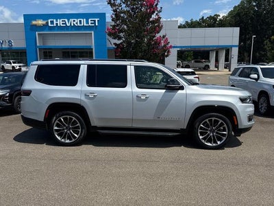 2023 Jeep Wagoneer Series II 4x4