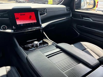 2023 Jeep Wagoneer Series II 4x4