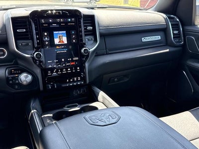 2024 RAM 1500 Laramie 4x4 Crew Cab 5'7" Box