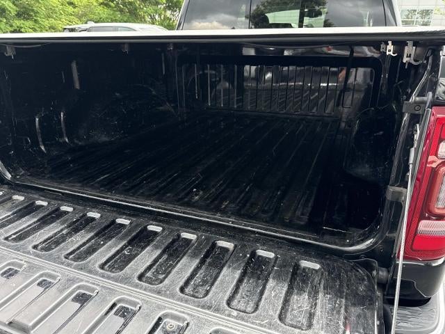 2019 RAM 1500 Laramie 4x4 Crew Cab 5'7" Box
