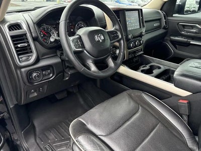 2019 RAM 1500 Laramie 4x4 Crew Cab 5'7" Box