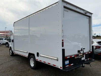2024 Ford E-Series Cutaway E-350 SRW 138" WB