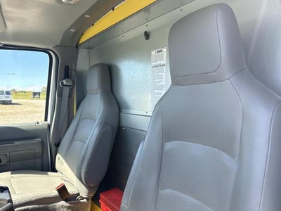 2024 Ford E-Series Cutaway E-350 SRW 138" WB
