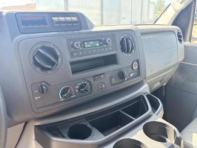 2024 Ford E-Series Cutaway E-350 SRW 138" WB