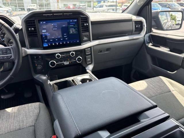 2023 Ford F-150 XL 4WD SuperCrew 5.5' Box