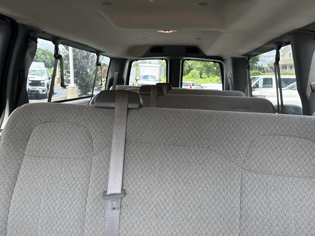 2025 Chevrolet Express Passenger 3500 Extended Wheelbase Rear-Wheel Drive 1LS