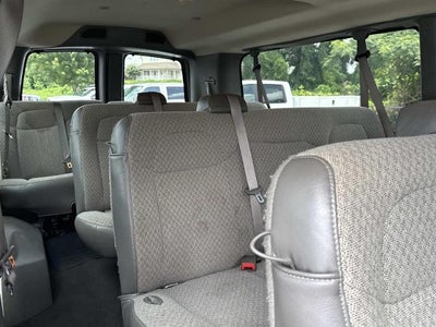 2025 Chevrolet Express Passenger 3500 Extended Wheelbase Rear-Wheel Drive 1LS