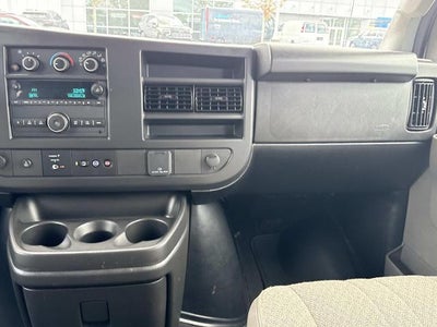 2025 Chevrolet Express Passenger 3500 Extended Wheelbase Rear-Wheel Drive 1LS