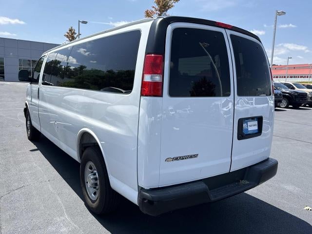 2025 Chevrolet Express Passenger 3500 Extended Wheelbase Rear-Wheel Drive 1LS