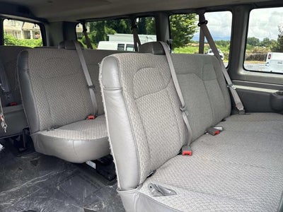 2025 Chevrolet Express Passenger 3500 Extended Wheelbase Rear-Wheel Drive 1LT