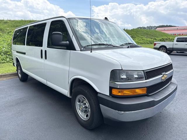 2024 Chevrolet Express Passenger 3500 3500 Extended Wheelbase Rear-Wheel Drive 1LT