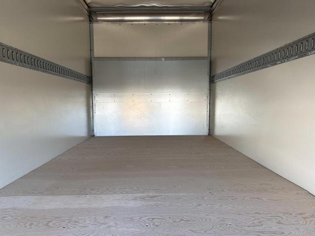 2025 Chevrolet Express Cutaway 3500 3500 Van 139"