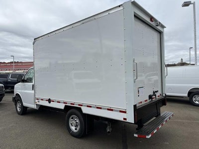2025 Chevrolet Express Cutaway 3500 3500 Van 139"
