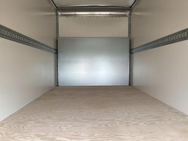 2025 Chevrolet Express Cutaway 3500 3500 Van 139"