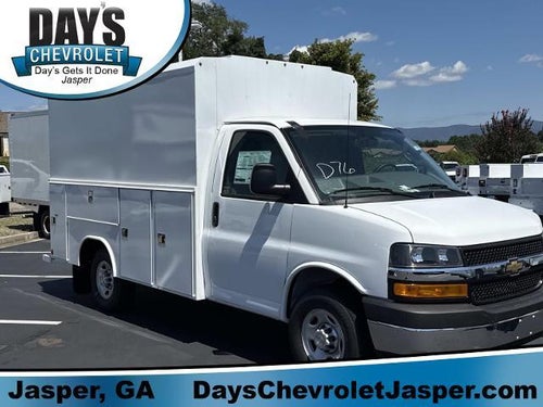 2026 Chevrolet Express Cutaway 3500 3500 Van 139"