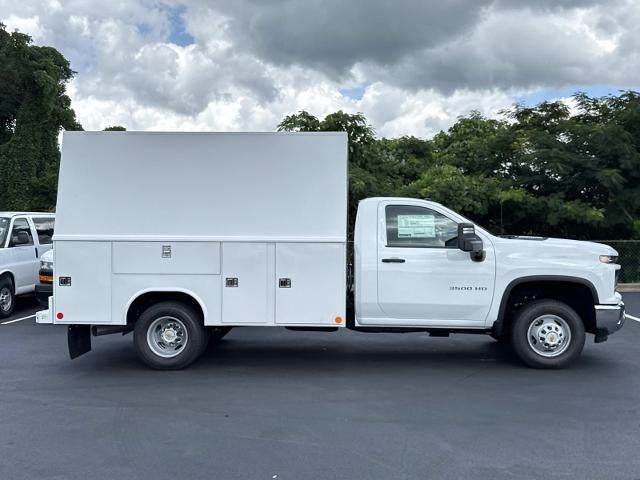 2026 Chevrolet Silverado 3500 HD Chassis Cab 2WD Reg Cab 171" WB, 84.5" CA Work Truck