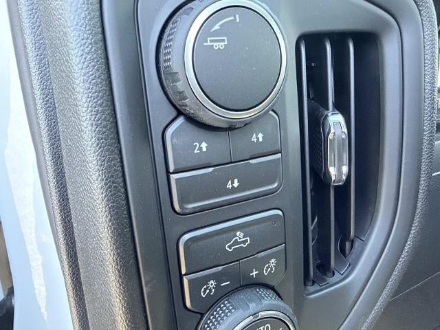 2026 Chevrolet Silverado 3500 HD Chassis Cab 4WD Reg Cab 171" WB, 84.5" CA Work Truck