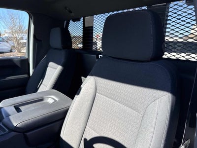 2022 Chevrolet Silverado 3500 HD Chassis Cab 4WD Reg Cab 171" WB, 84.5" CA LT