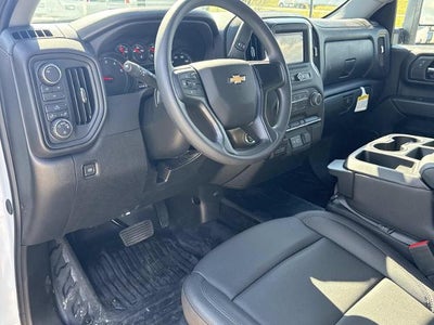 2025 Chevrolet Silverado 3500 HD Chassis Cab 4WD Crew Cab 177" WB, 60" CA Work Truck